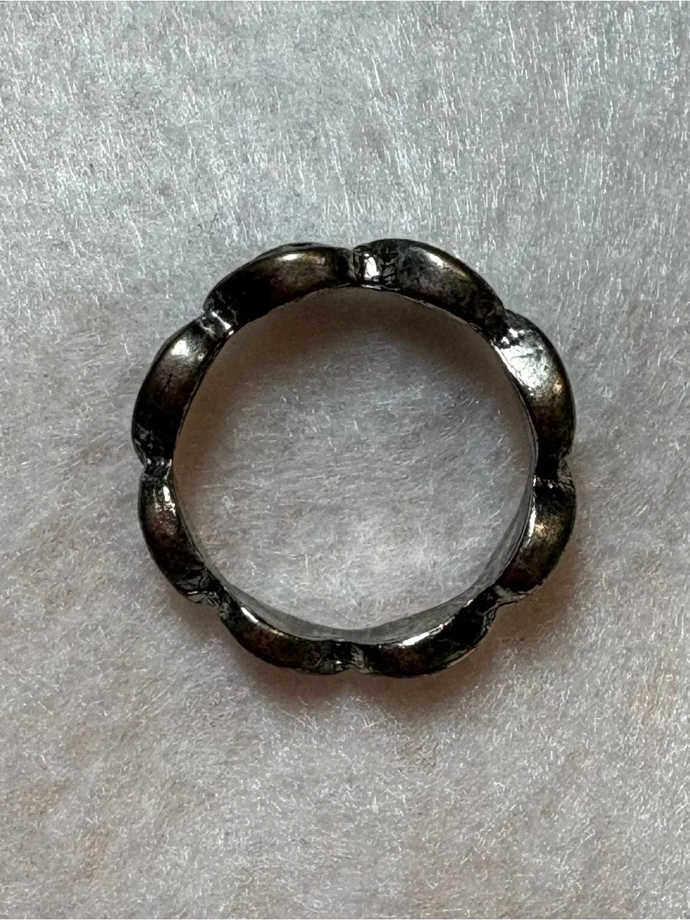 Leaf Motif Silver Band Ring - Black Oxidized Finish